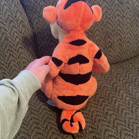 Disney Genuine Authentic Original Tigger Stuffed Animal - Picture 2 of 4